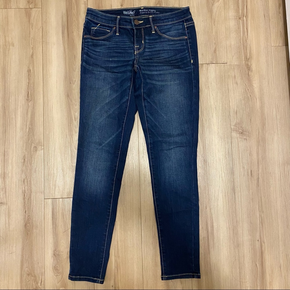 Mossimo Mid-Rise Jegging
